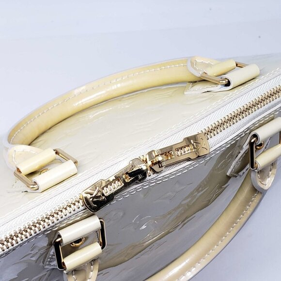 100% Authentic Louis Vuitton Alma GM Vernis Hand Bag - Picture 7 of 12